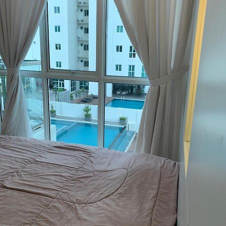 Straits Garden Suites By Yen'S Sojourn George Town Ngoại thất bức ảnh