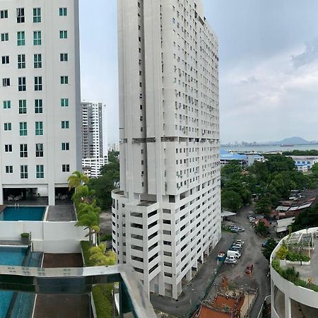 Straits Garden Suites By Yen'S Sojourn George Town Ngoại thất bức ảnh