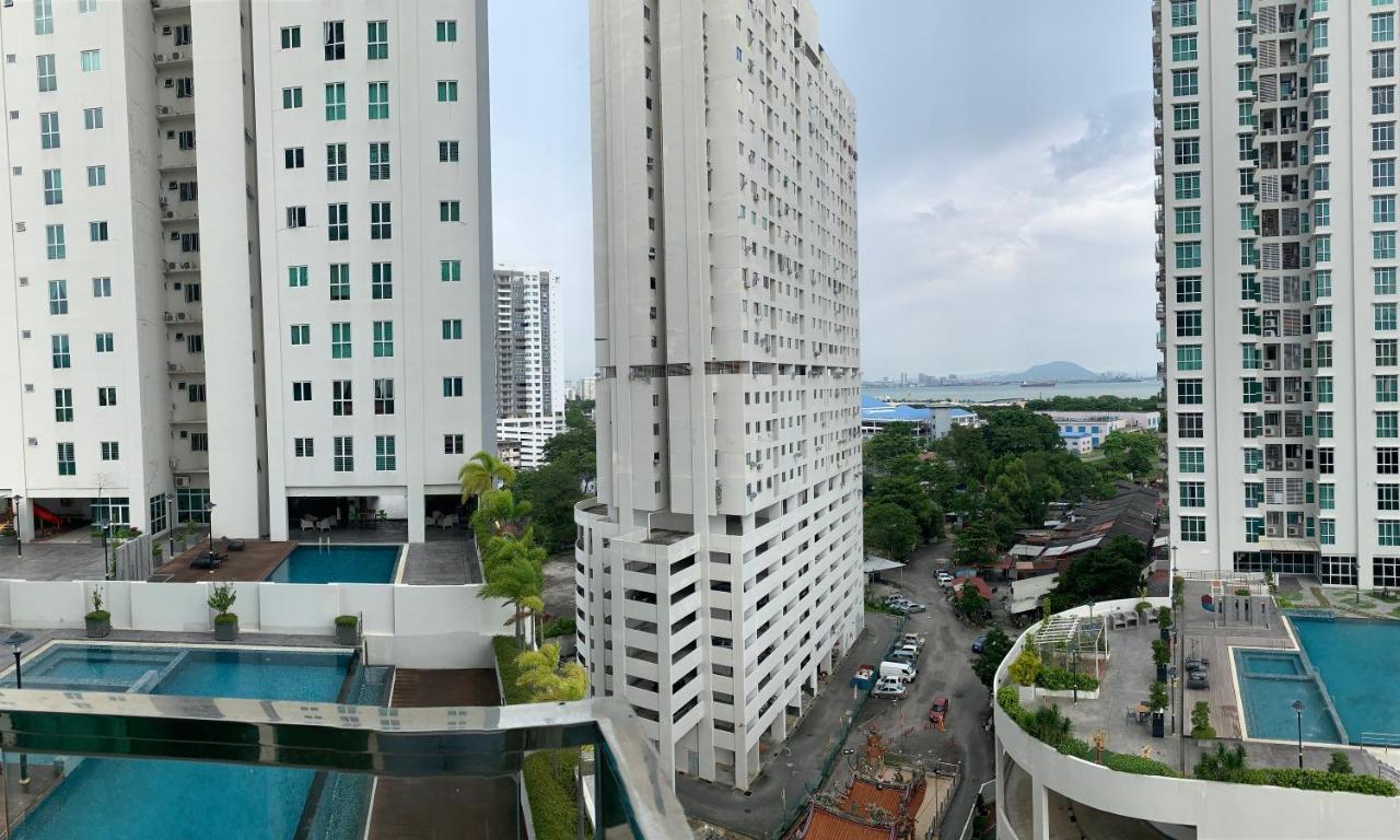 Straits Garden Suites By Yen'S Sojourn George Town Ngoại thất bức ảnh